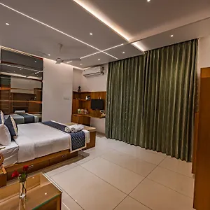Resort S R Premium, Mysore